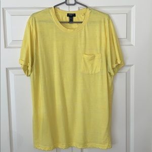 XL Men’s Yellow Forever 21 Tee